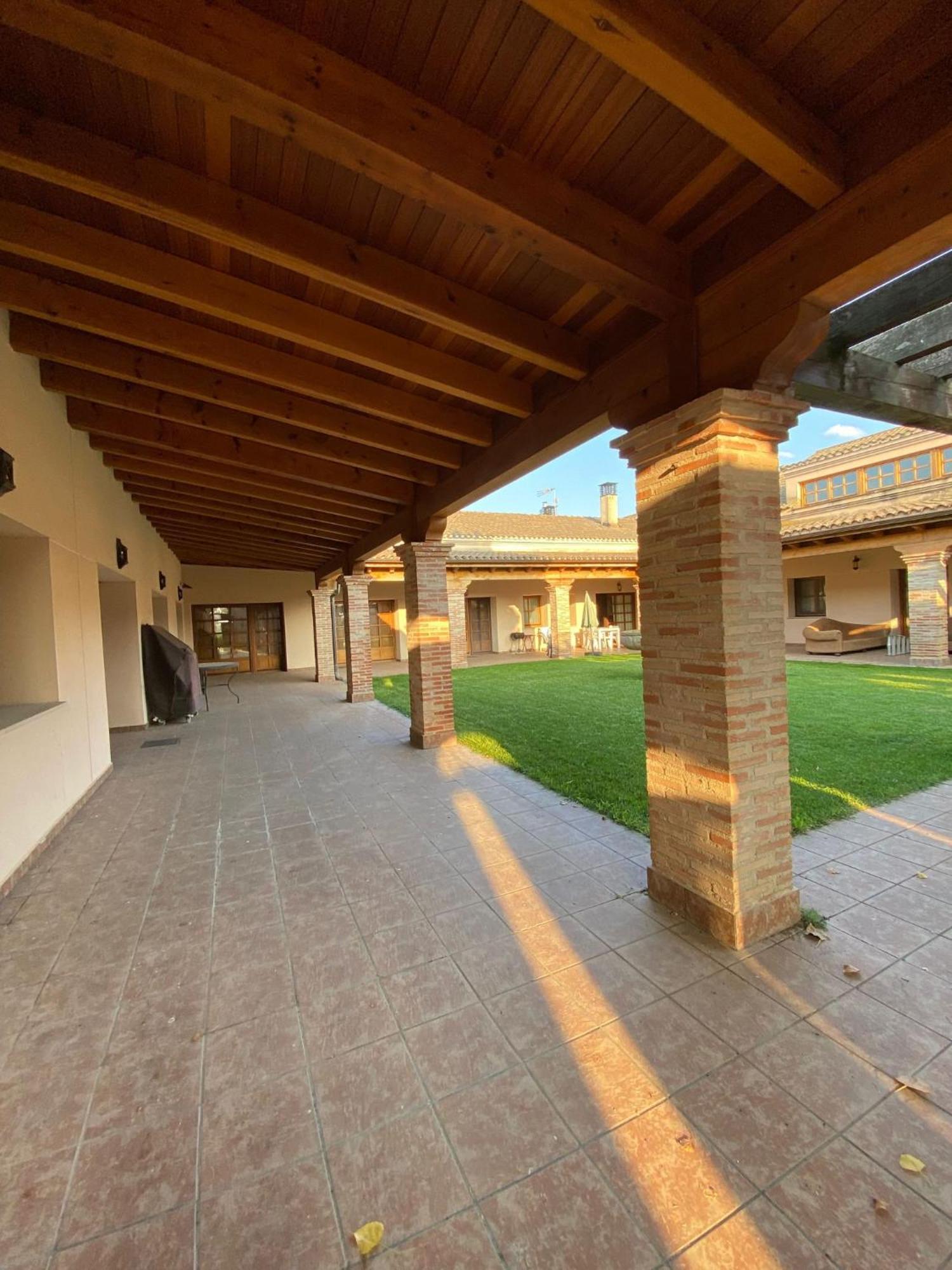 Casas Olmo Y Fresno Jardin Y Piscina A 17 Kilometros De Salamanca Exterior photo